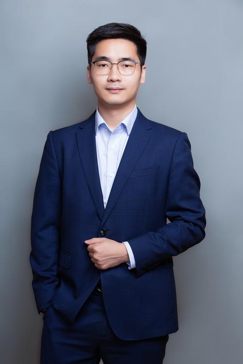 周予安 空间与展览设计总监